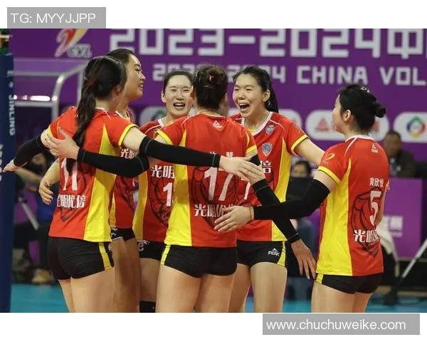 上海排球队在城市联赛中的实力表现及未来发展潜力分析 上海排球队在城市联赛中的实力表现及未来发展潜力分析